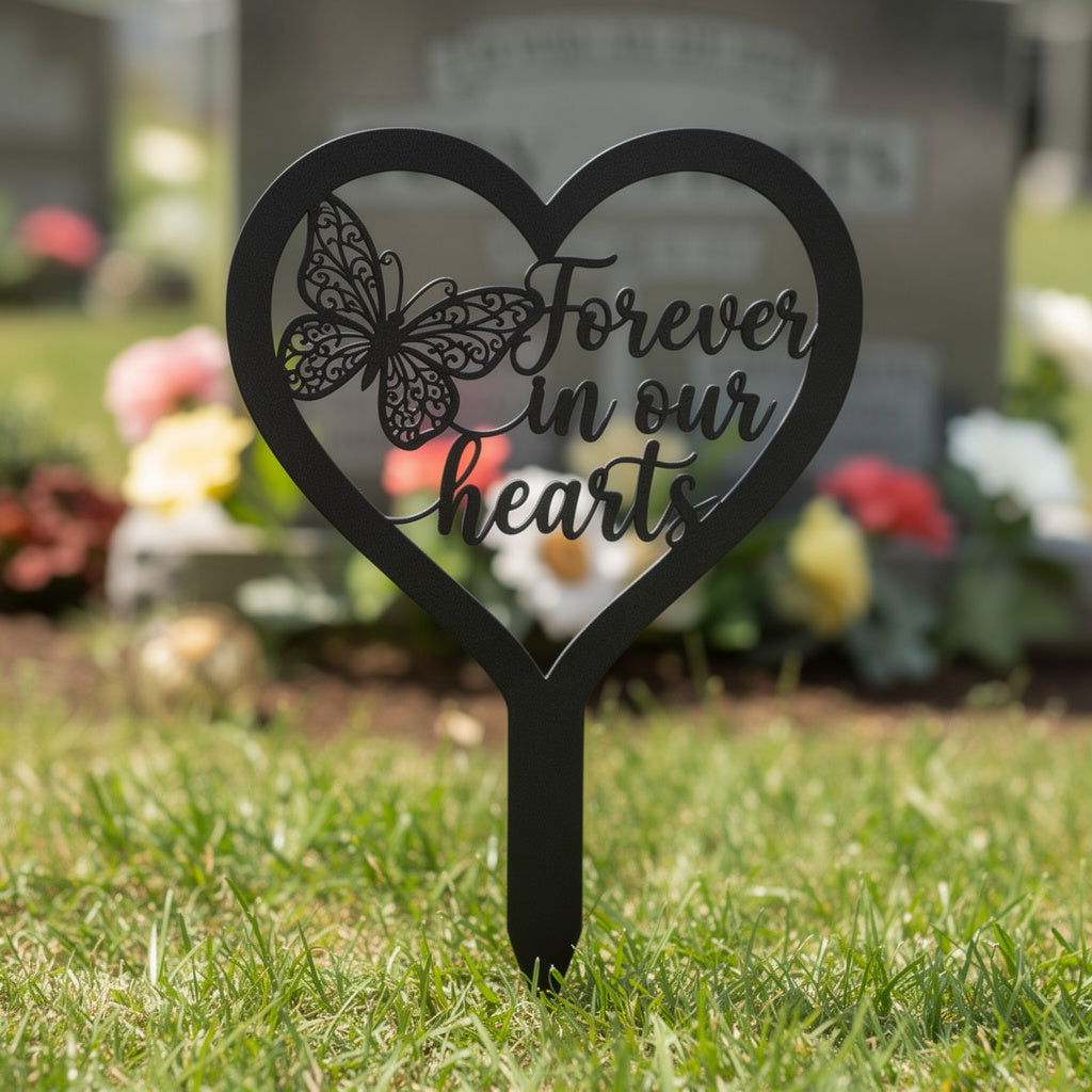 Forever in our hearts Schmetterling Herz Gedenkstecker – Bild 5